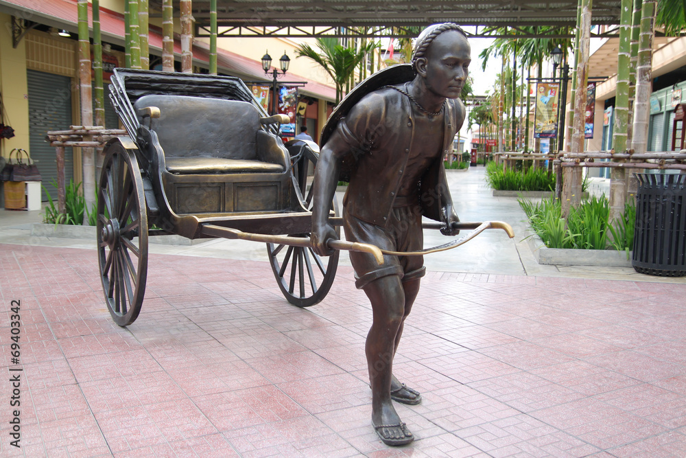Obraz premium public statues in bangkok
