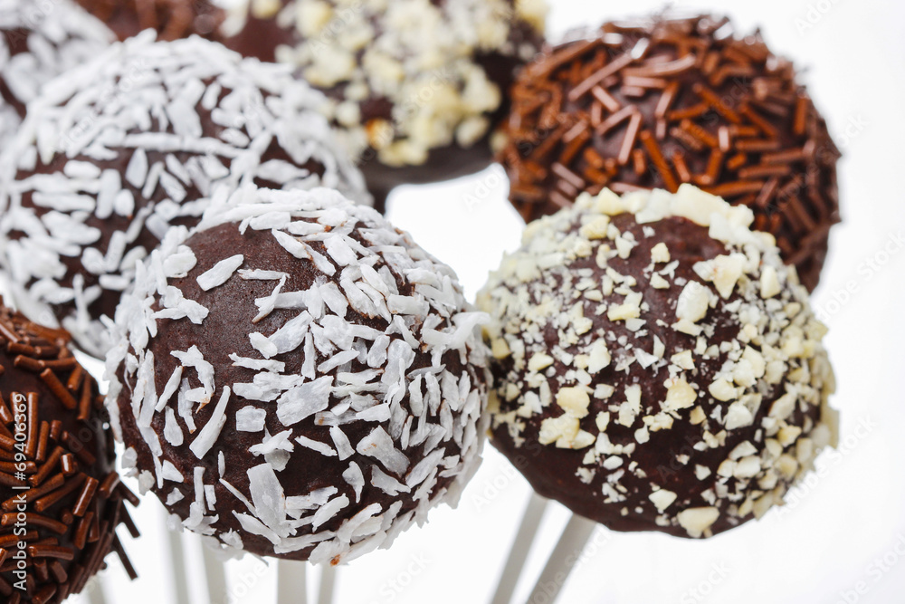 Chocolate cake pops Chocolate cake pops