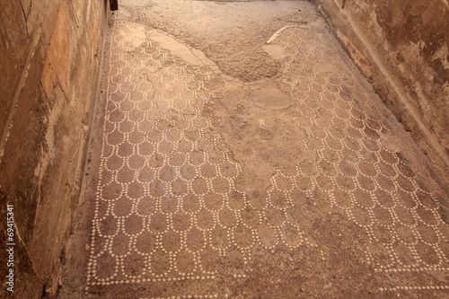 Mosaik im Eingang des Casa Sannitica - Herkulaneum