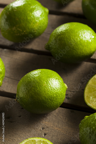 Raw Organic Green Limes