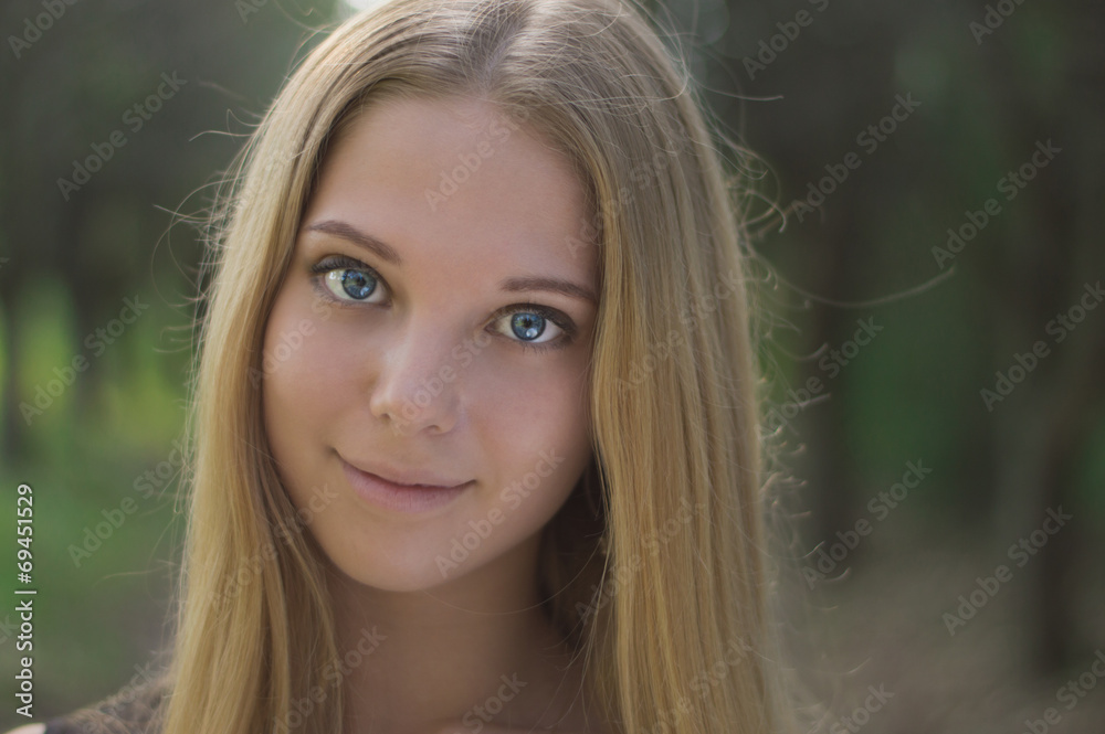 Naklejka premium Portrait of a woman