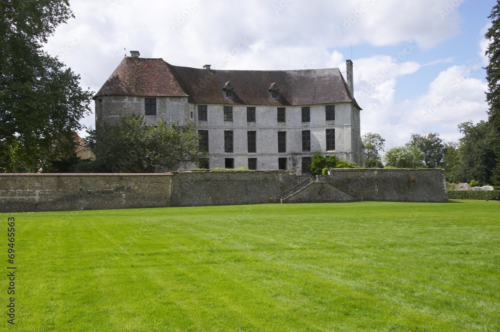 chateau de harcourt en normandie france