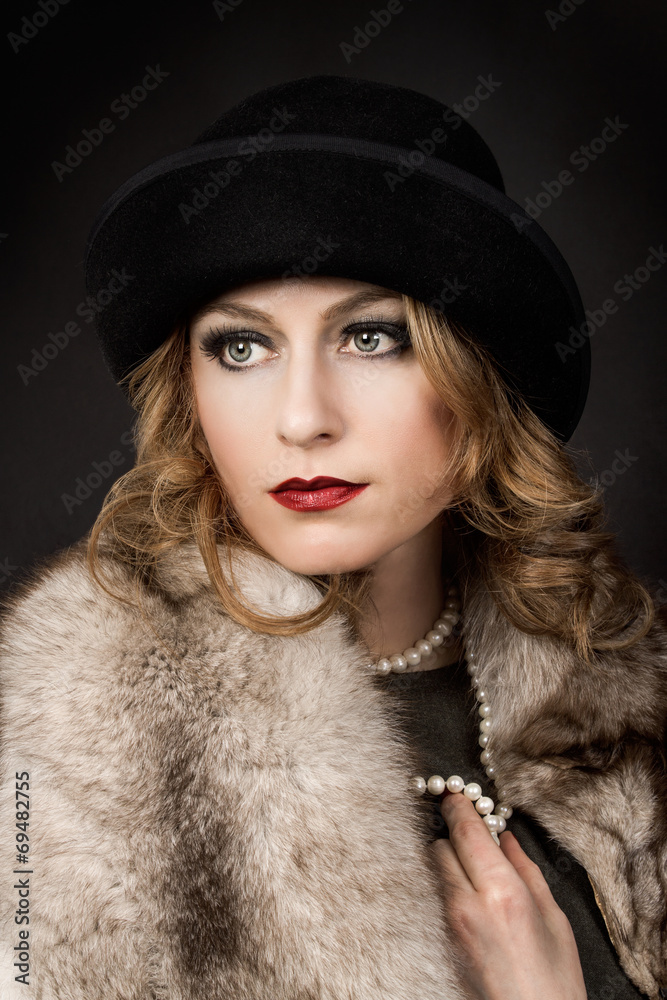 Retro Woman Portrait. Retro Woman Portrait.