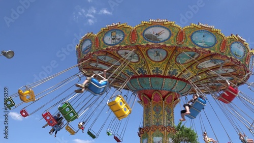 Spinning, Amusement Park Rides, Chair Swing