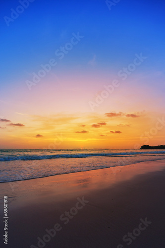 Sunset on phiphi island © Atiketta Sangasaeng