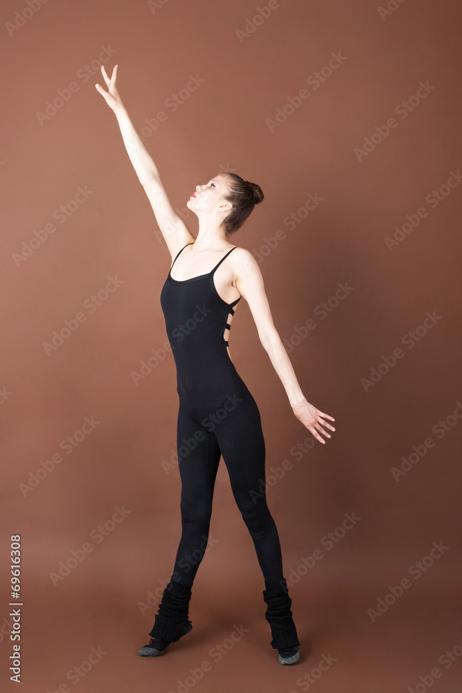 Obraz premium Girl doing gymnastics sport element