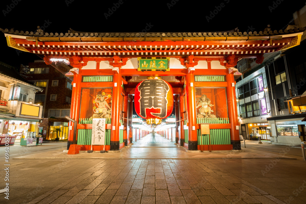 Fototapeta premium Tokyo Sensoji temple