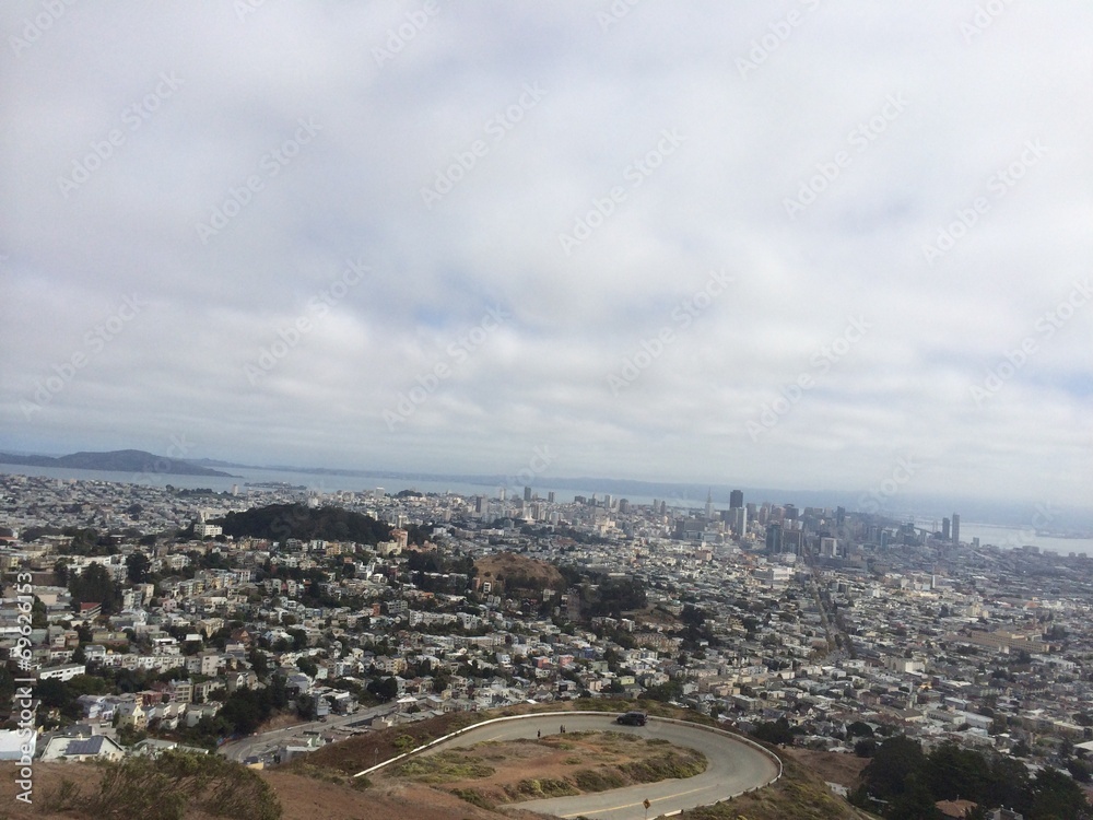 Fototapeta premium San Francisco view from Twin Peaks