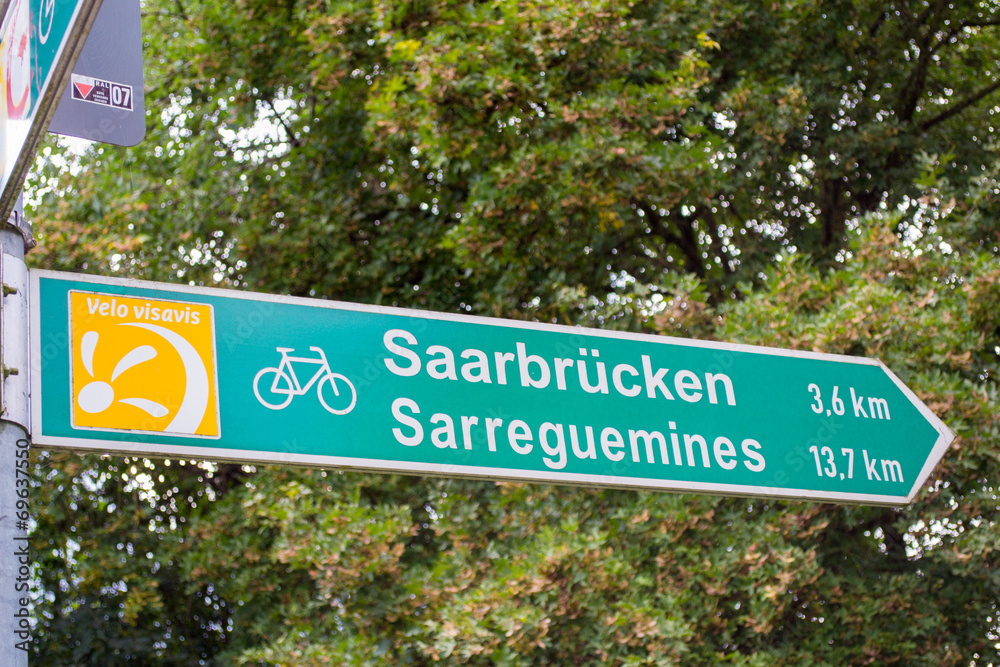 Wegweiser Radweg Saarbrücken Saareguemines