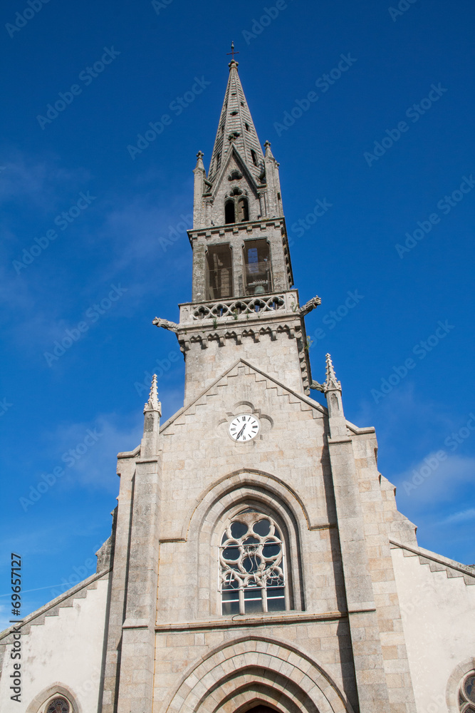 Eglise Saint Alour à Plobannalec, Finistère, Bretagne