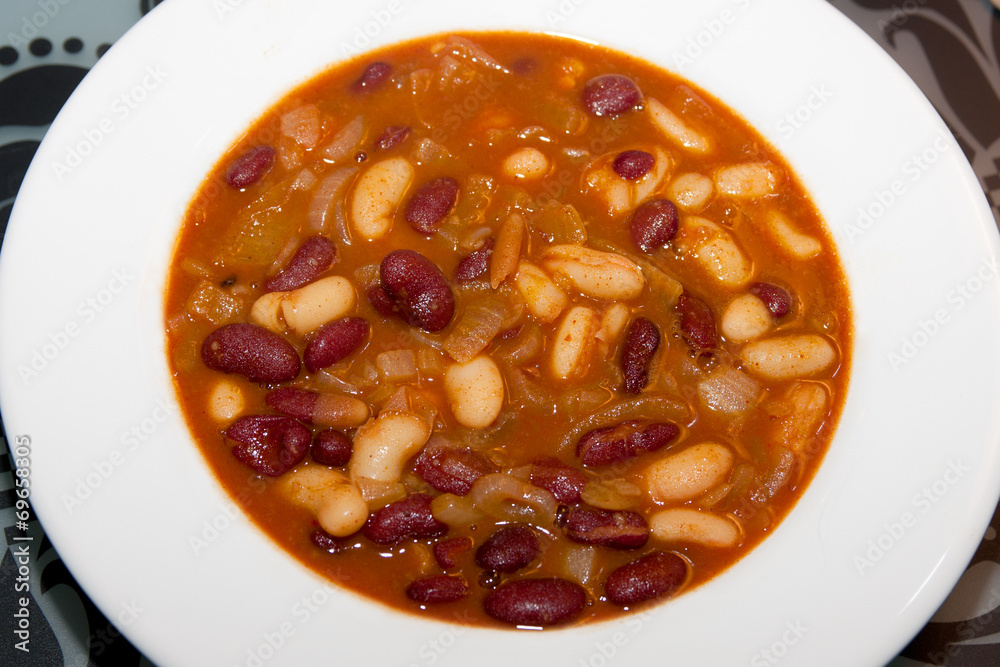 Veganes Bohnengulasch Veganes Bohnengulasch