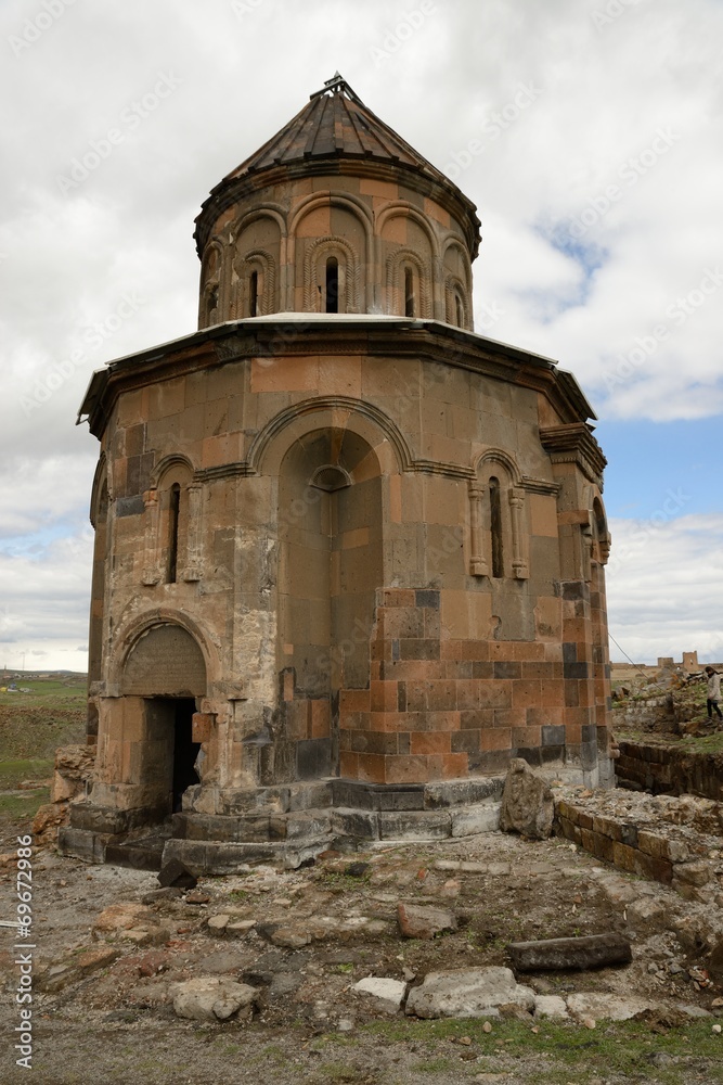 Polatoglu Church. The ruins of Ani.