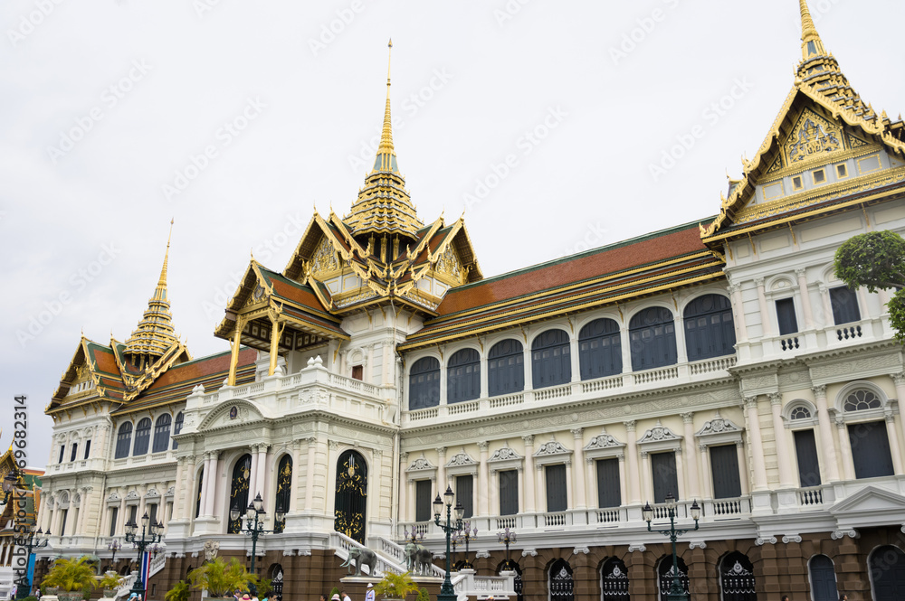 Fototapeta premium タイの王宮チャクリー宮殿