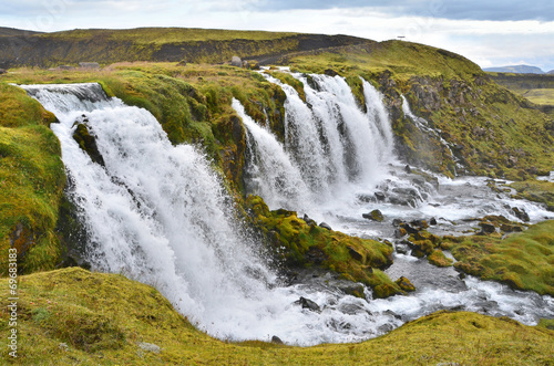 Fototapeta Naklejka Na Ścianę i Meble -  Исландия, водопад