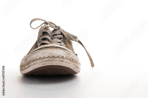 Frontview of tennis shoe
