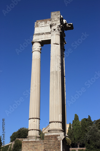 The Temple of Apollo Sosianus in Rome, Italy photo