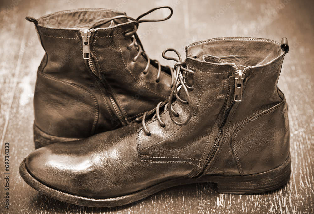 Men's leather fashion shoes. Autumn - spring shoes