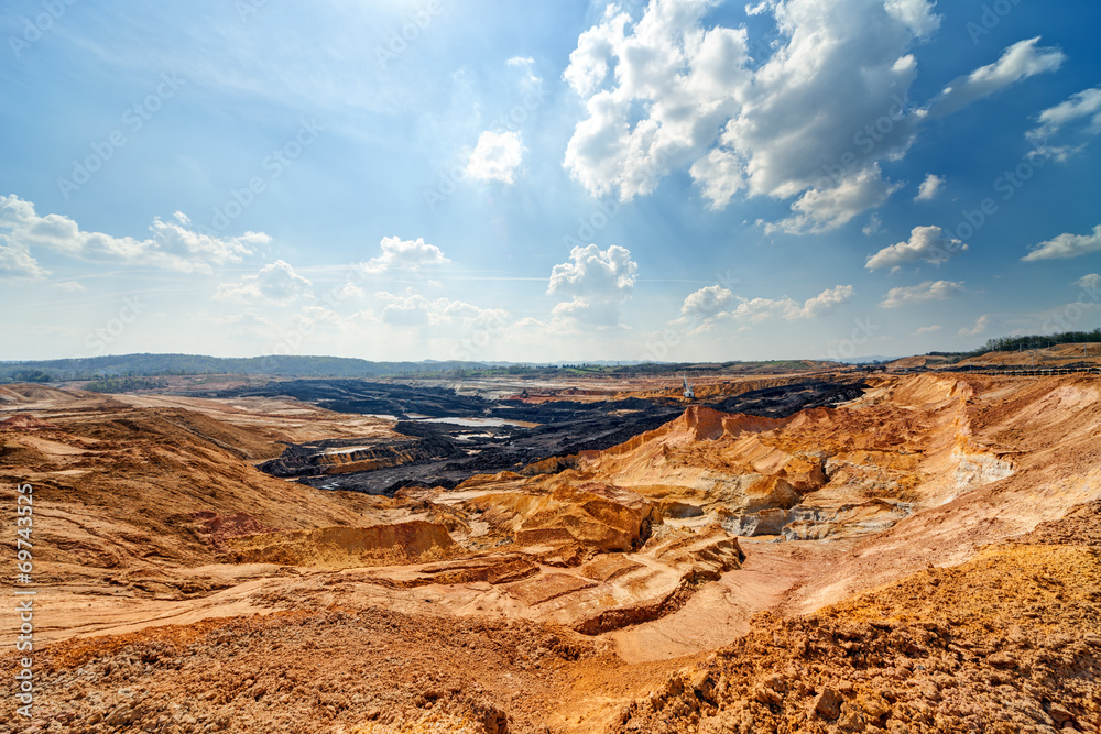 Open mining pit