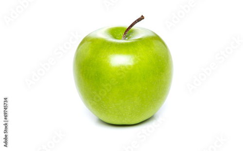 Fresh green apple, isolated on white background