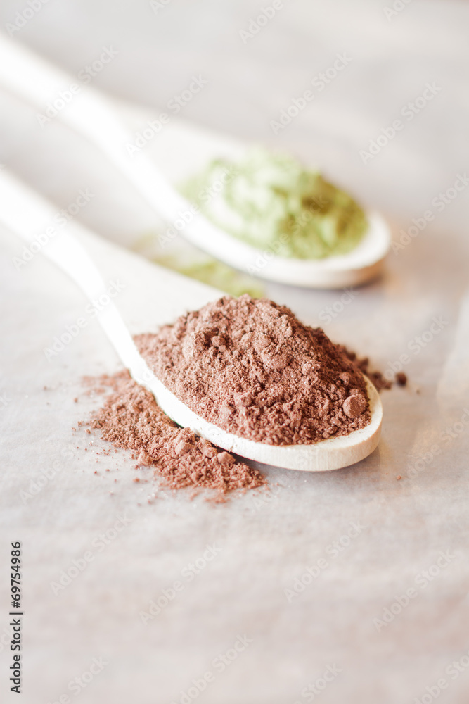 Raw ingredient of cocoa and green tea powder Raw ingredient of cocoa and green tea powder