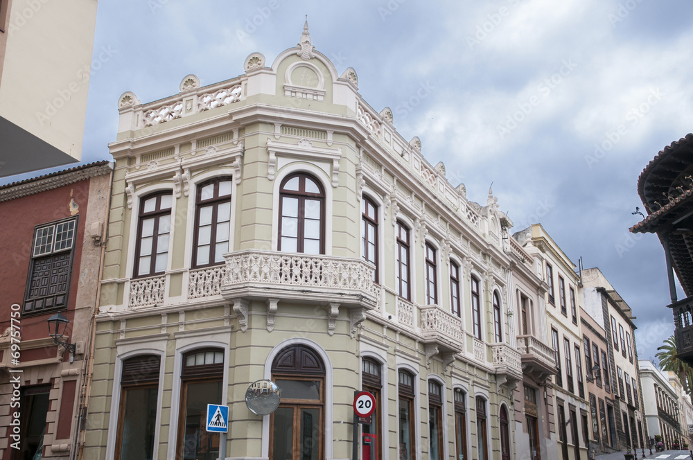 Fototapeta premium modern architecture