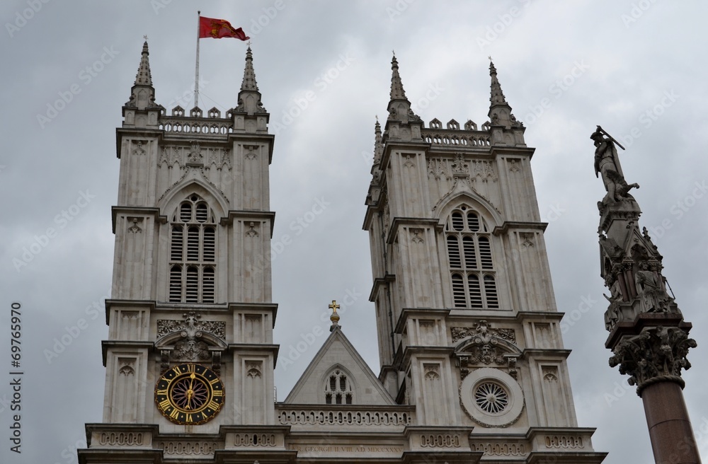 Exterior of Westminster abbey and cloudy sky