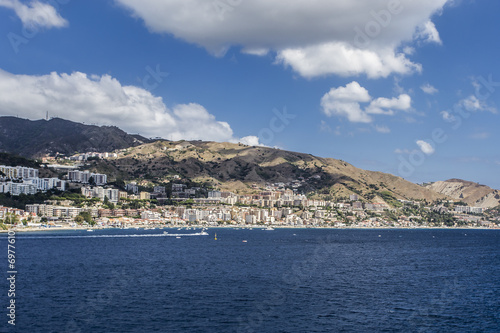 Stretto di Messina © caprasilana