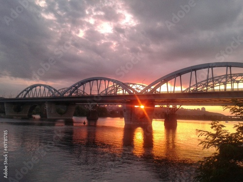 Sunset on the river © kialu