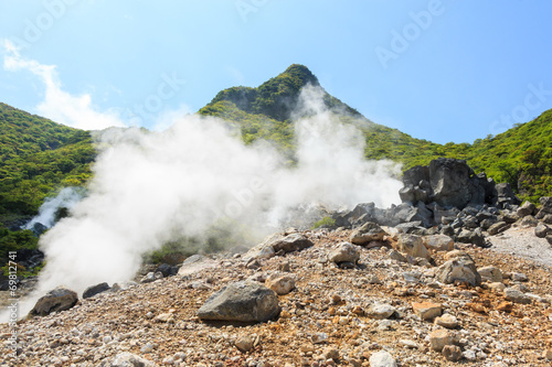 Owakudani valley ( volcanic valley with active sulphur and hot s