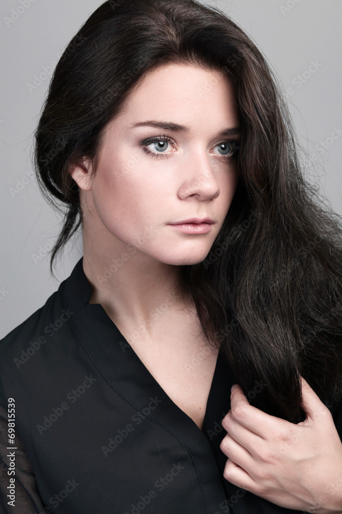 Beautiful young woman Beautiful young woman