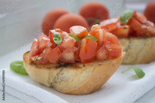 Bruscetta with tomatoes and herbs