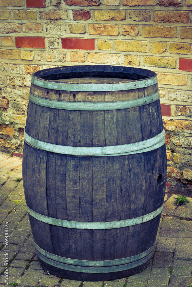 Fototapeta premium Old big barrel for wine