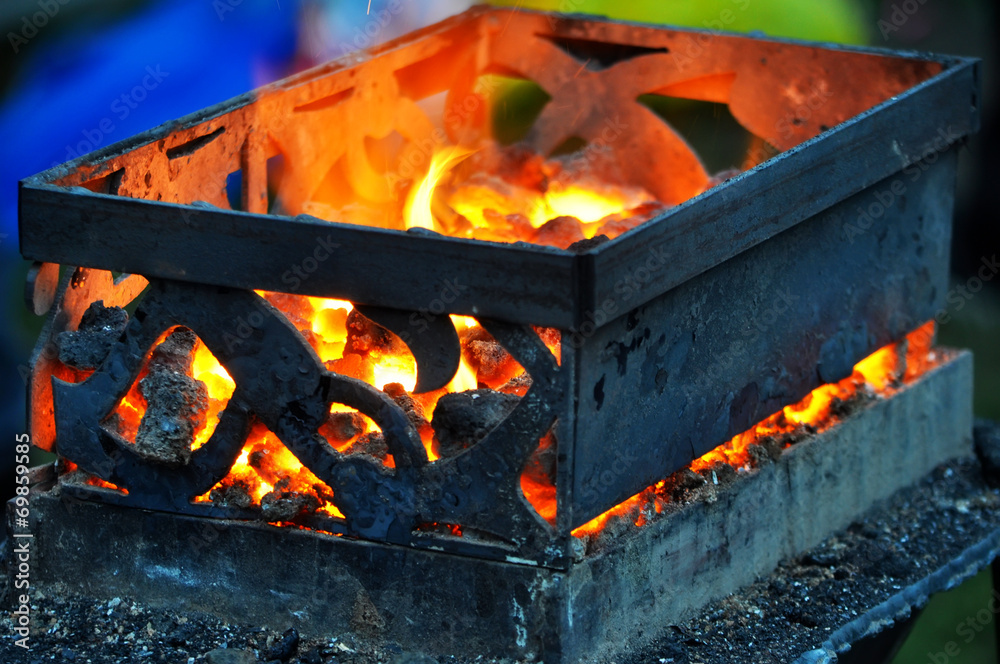 Obraz premium forged box with hot coals