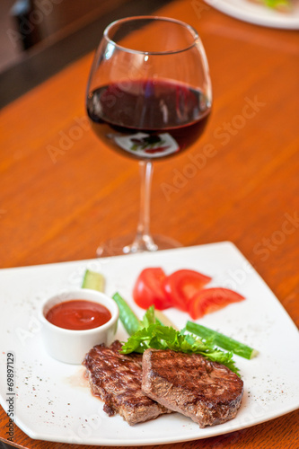beef meat and wine