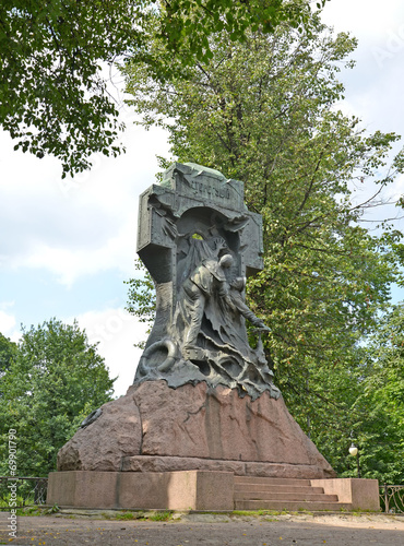 Monument to a torpedo boat 