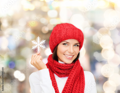 smiling young woman in winter clothes