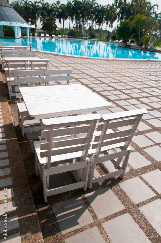Fototapeta premium White wooden chair