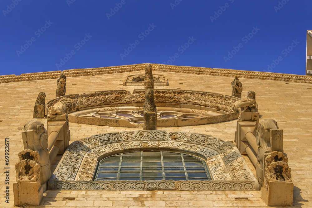 Obraz premium Pietre di Puglia: Cattedrale di Trani.-ITALIA-