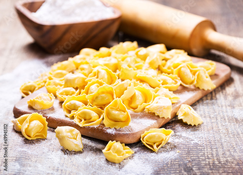 raw tortellini photo