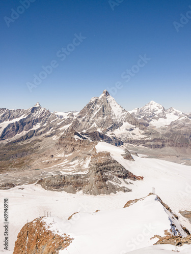 Zermatt, Dorf, Alpen, Walliser Berge, Sommerski, Schweiz