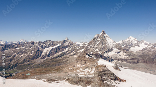 Zermatt, Dorf, Bergdorf, Alpen, Walliser Alpen, Schweizer Berge, Klein Matterhorn, Matterhorn, Gletscher, Bergbahn, Skigebiet, Aussichtspunkt, Sommer, Wallis, Schweiz
