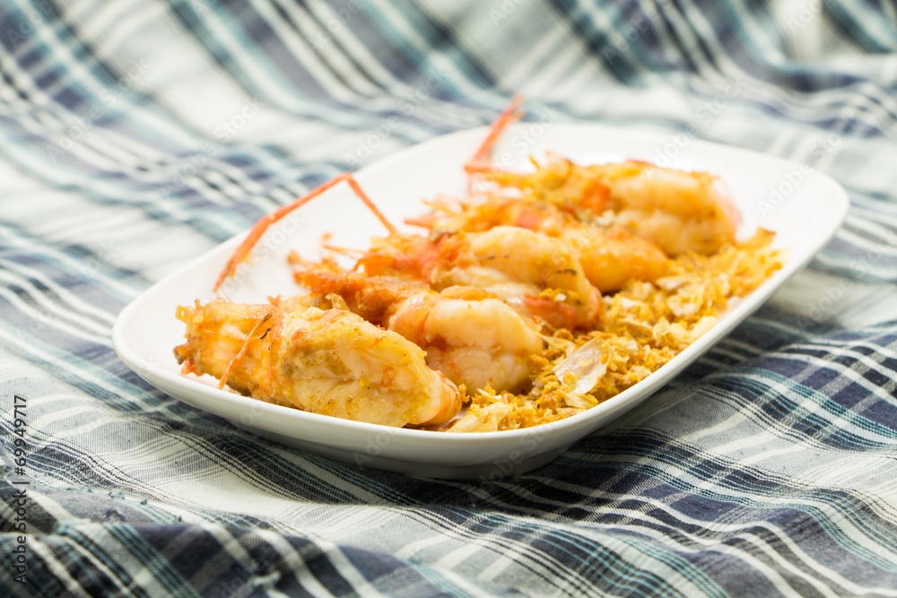 shrimp cooked shrimp cooked