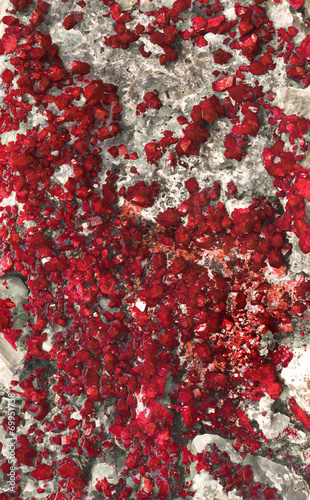 red mineralization photo