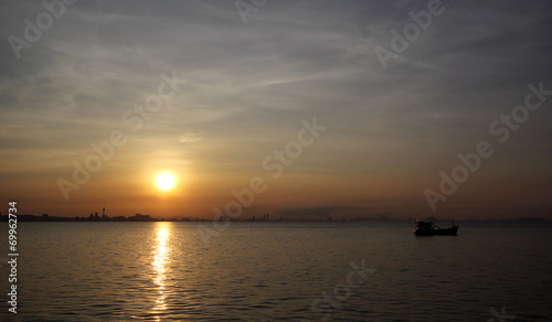sunrise over the sea © leisuretime70