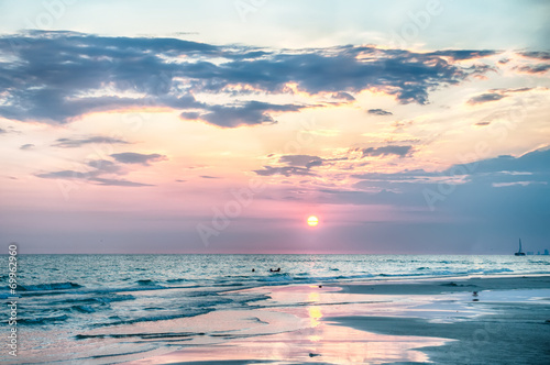 Obraz na plátne Sunset on Florida Beach