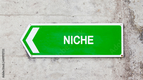 Green sign - Niche