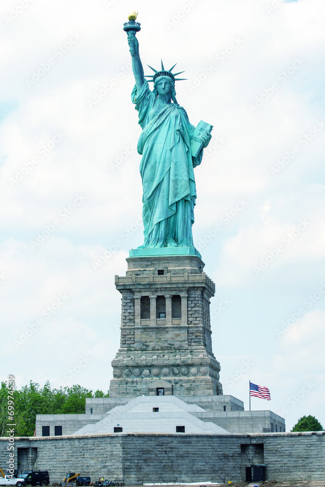 Obraz premium Front view of Statue of Liberty - New York