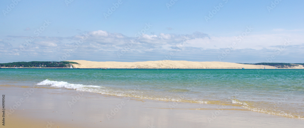 Vue panoramique sur la dune du pilat. Bassin d'arcachon