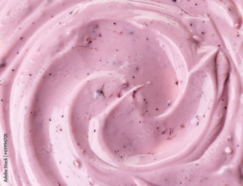 pink berry yogurt