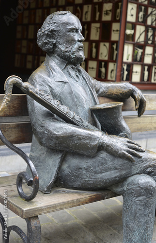 Adolphe Sax Skulptur Dinant photo